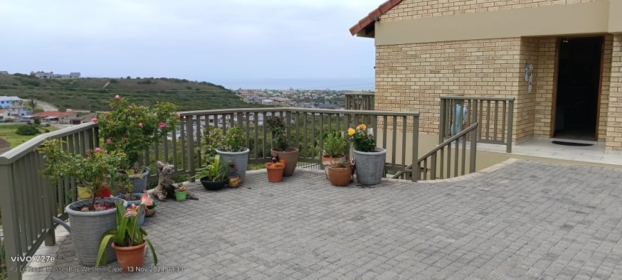 3 Bedroom Property for Sale in Seemeeu Park Western Cape